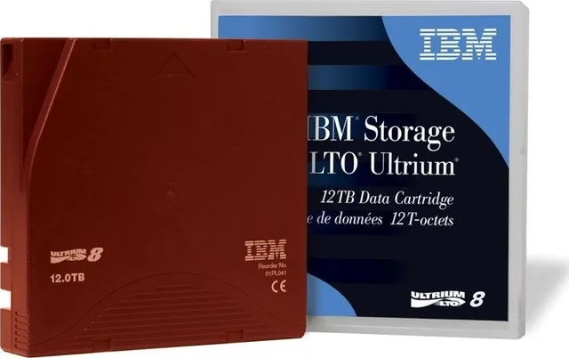 Taśma IBM LTO-8 Ultrium 12/30 TB (01PL041)