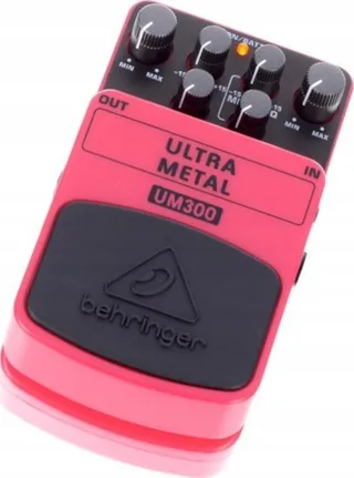 Kolumna Behringer Behringer UM300 Efekt gitarowy