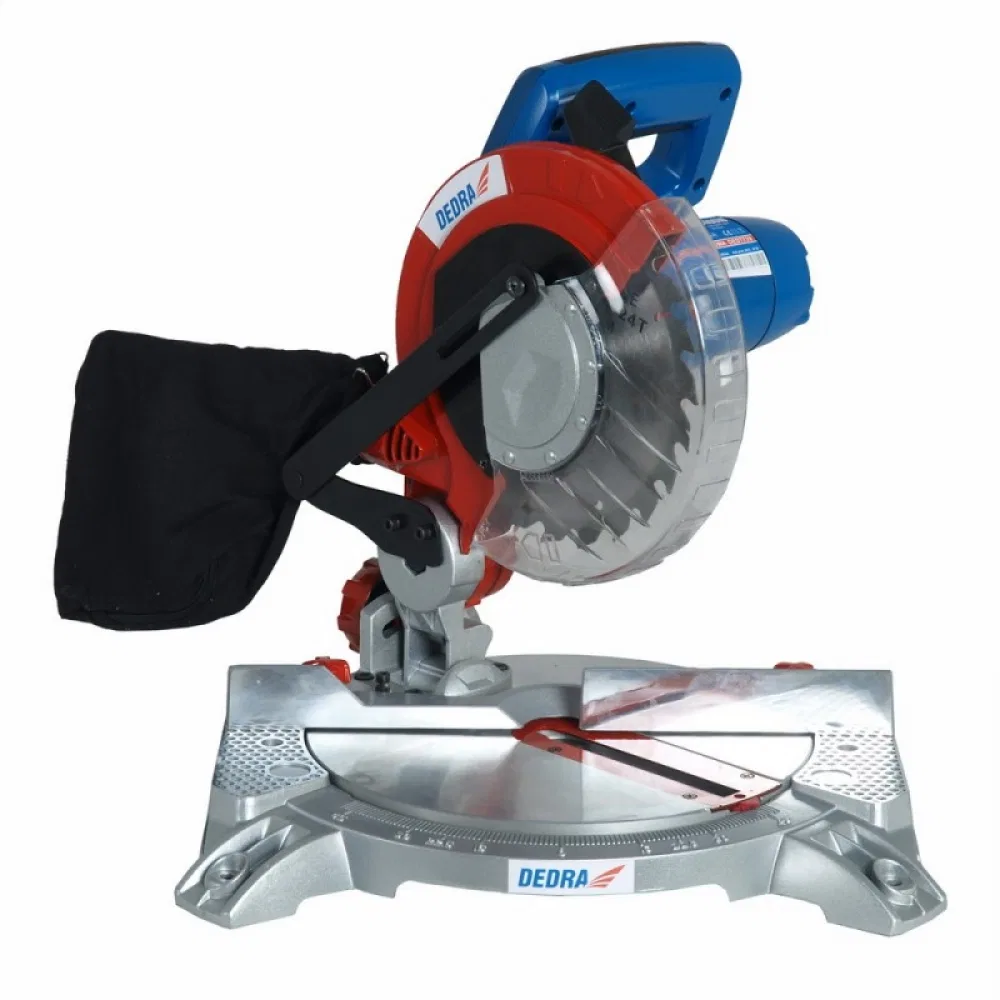 Ukośnica Dedra DED7739 1400 W 210 mm