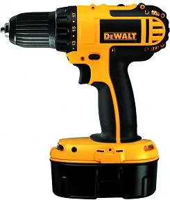 Wiertarko-wkrętarka Dewalt DC721KB 18 V 2 x akumulator 2.6 Ah