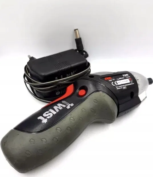 Skil CORDLESS DRIVER 2636AD 4V 1.5AH +35ACC.